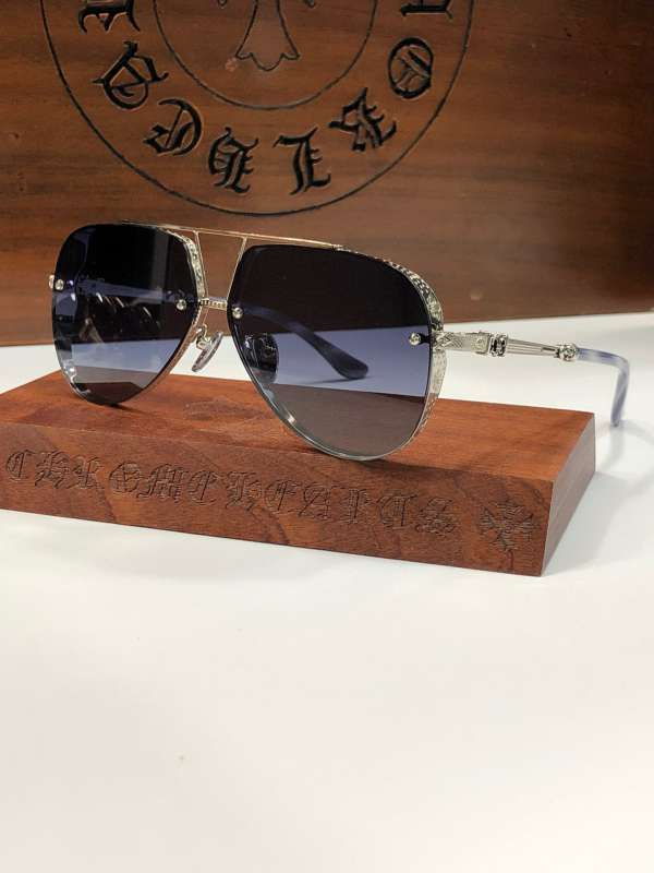 Picture of Chrome Hearts Sunglasses _SKUfw52080411fw